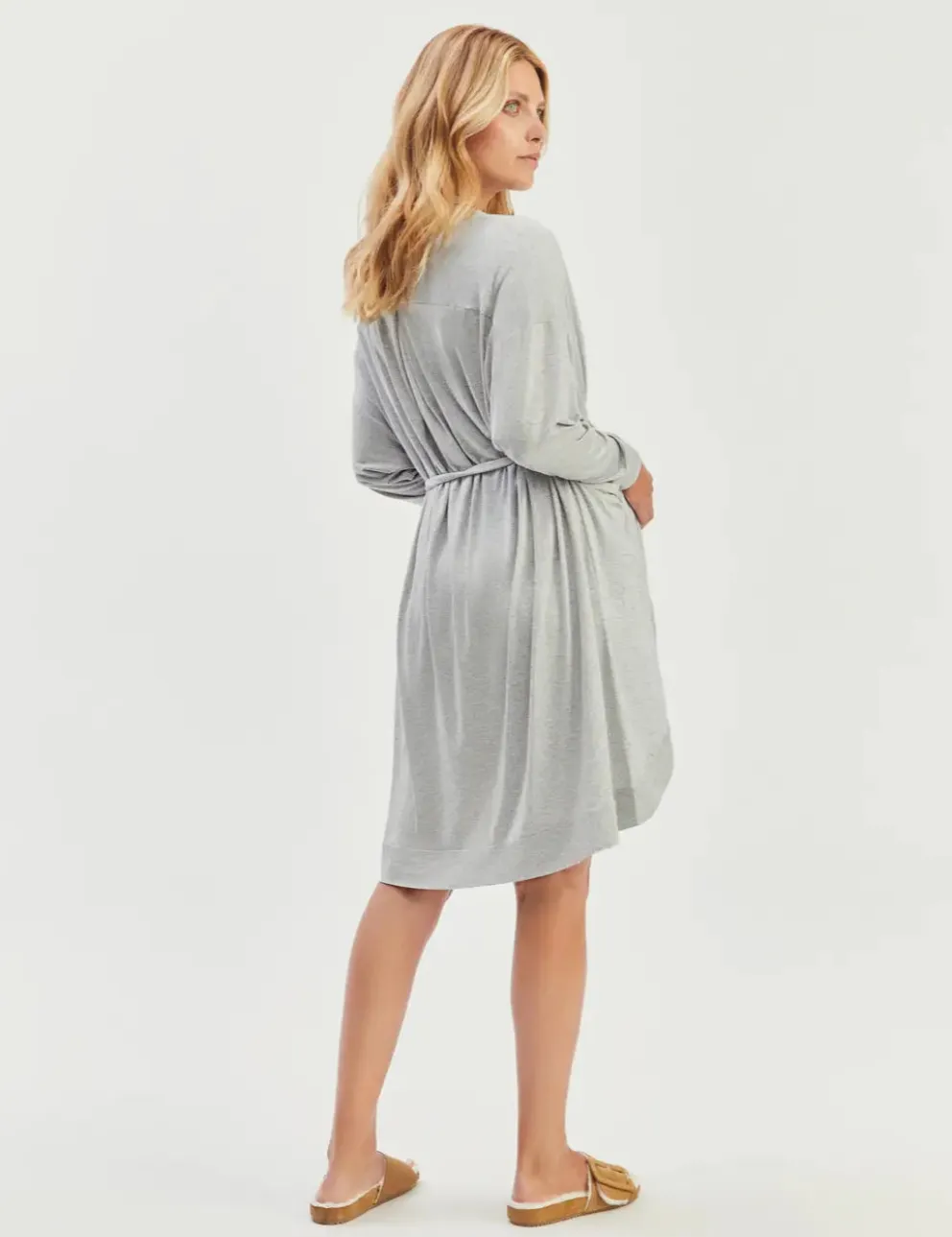 długi miękki cardigan