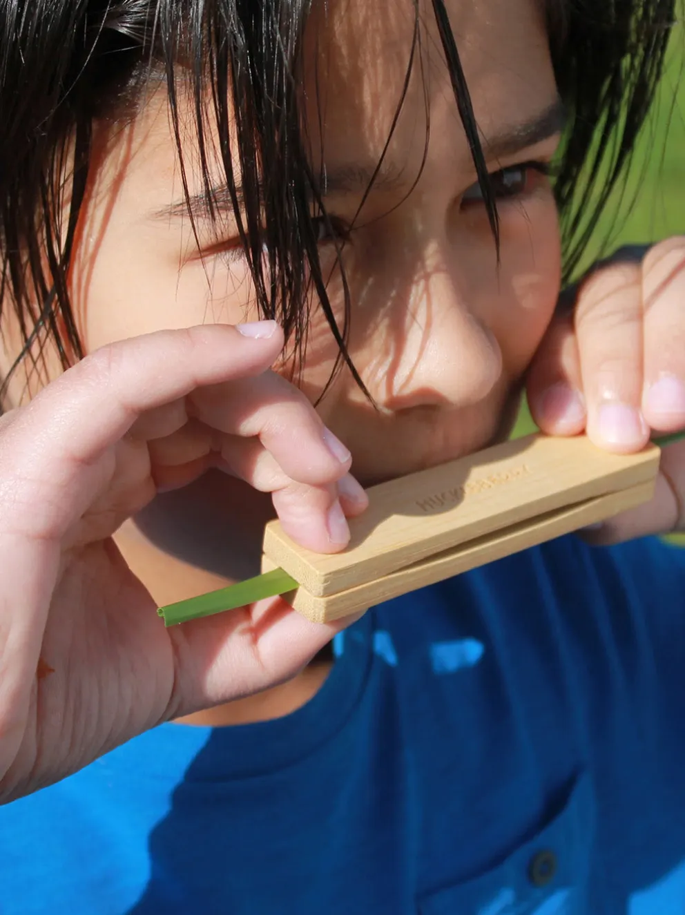 Gwizdek Huckleberry Grass Whistle
