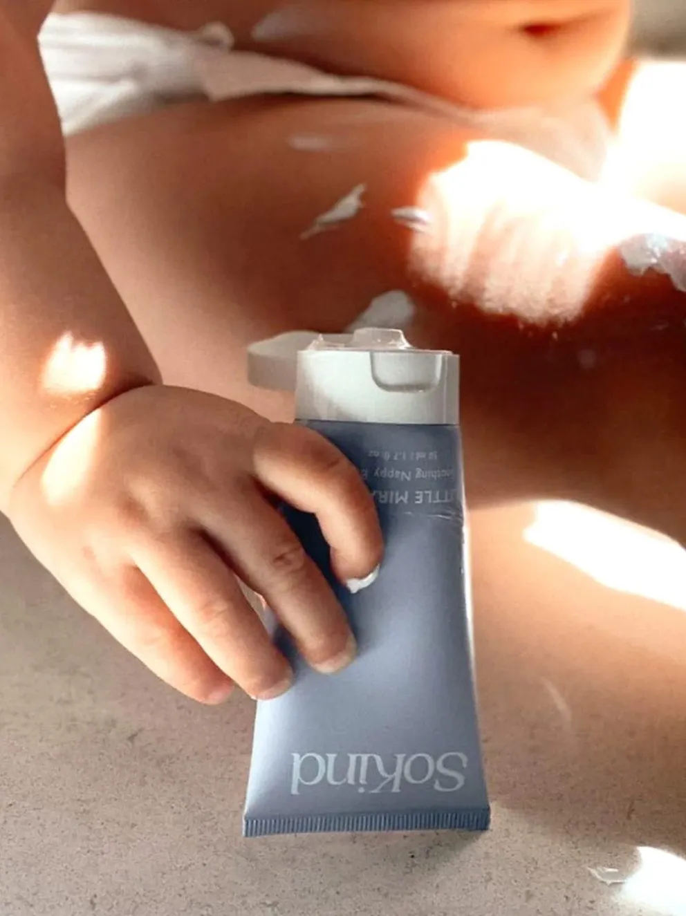 Kojący bezzapachowy krem pod pieluszkę Little Miracle