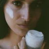 Krem nawilżający z witaminą C Essential Moisturizer