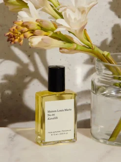 Naturalne perfumy w olejku No. 05