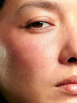 Nawilżająco ujędrniające serum do twarzy Mega Plump
