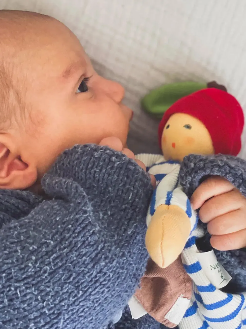 Pierwsza przytulanka Apple Cuddle Cloth