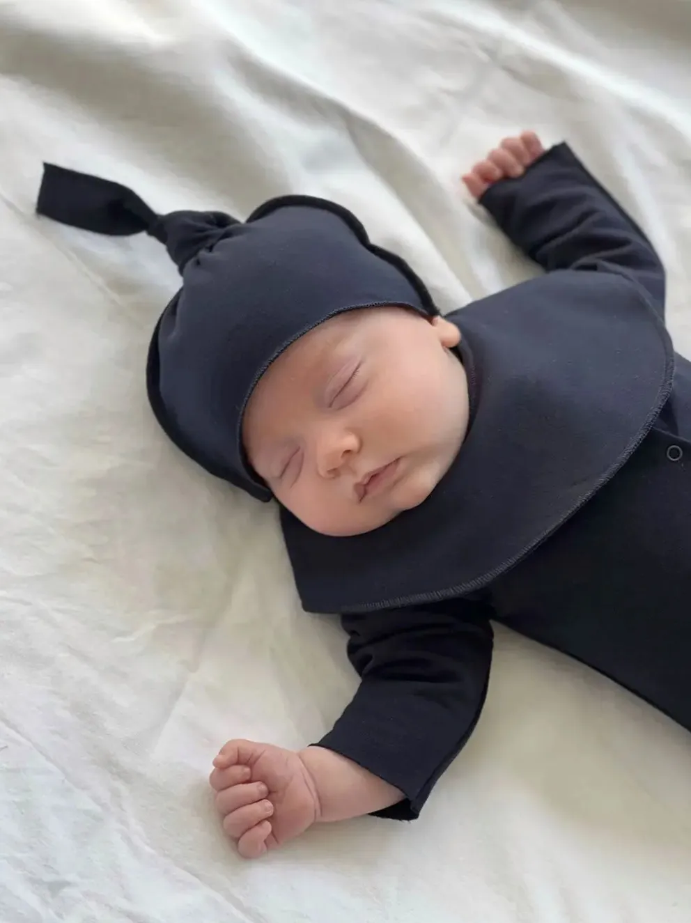Śpioszki niemowlęce Babysuit
