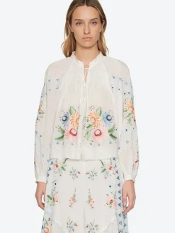Serafina Embroidery Blouse