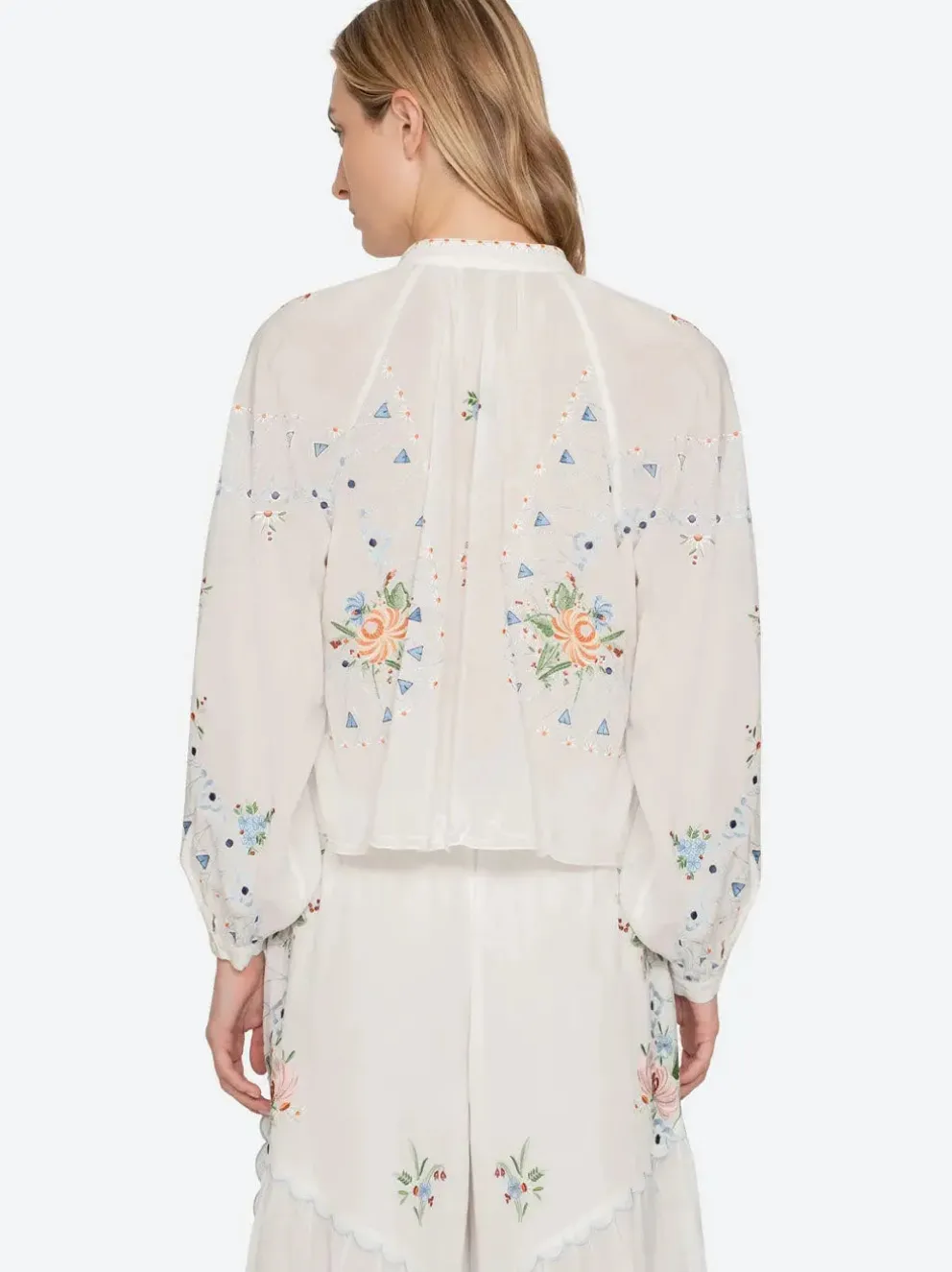 Serafina Embroidery Blouse