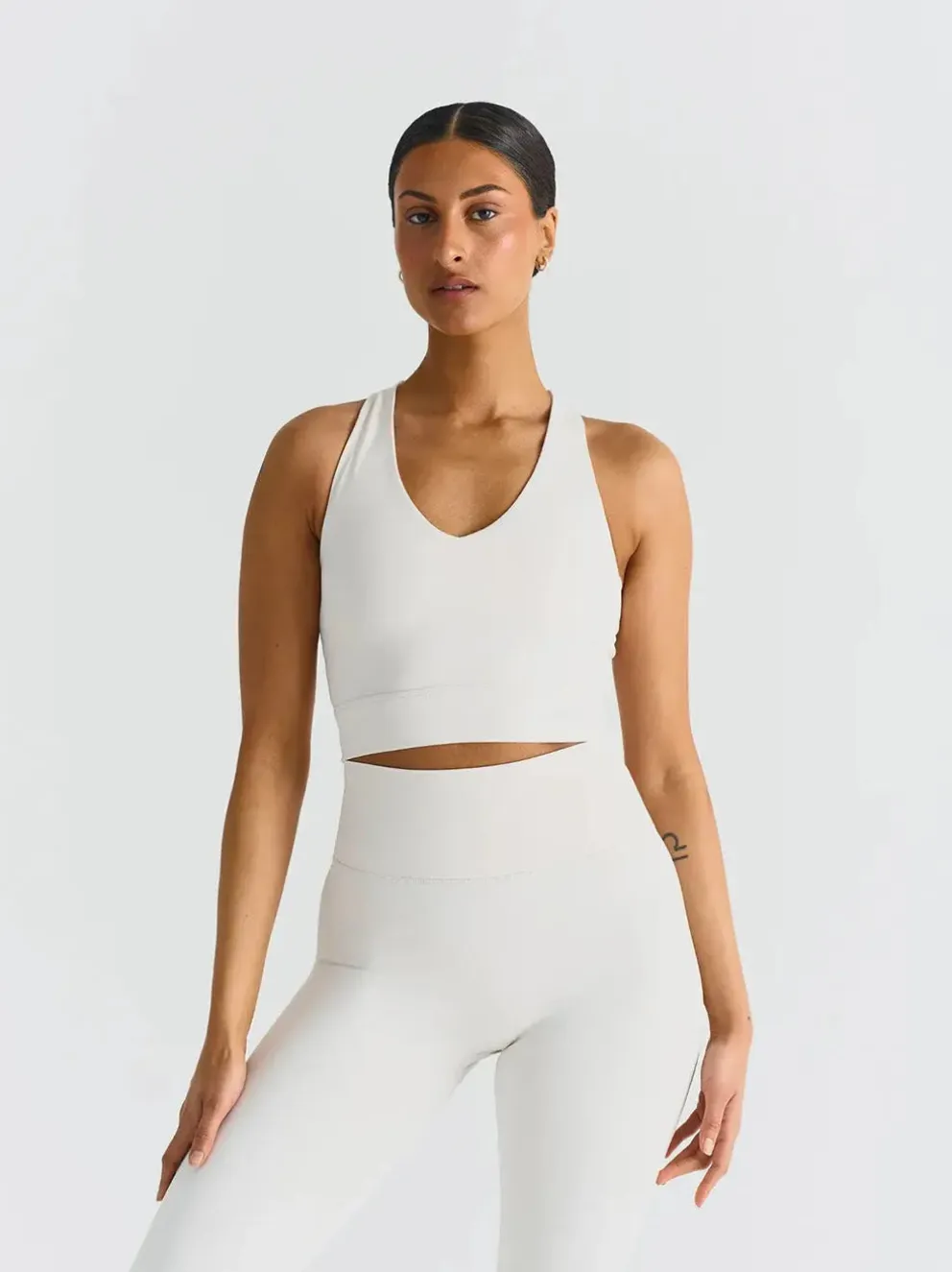 Softsculpt V-neck Cross Back Bra