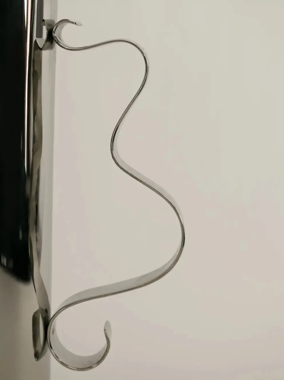 Squiggle Pitcher