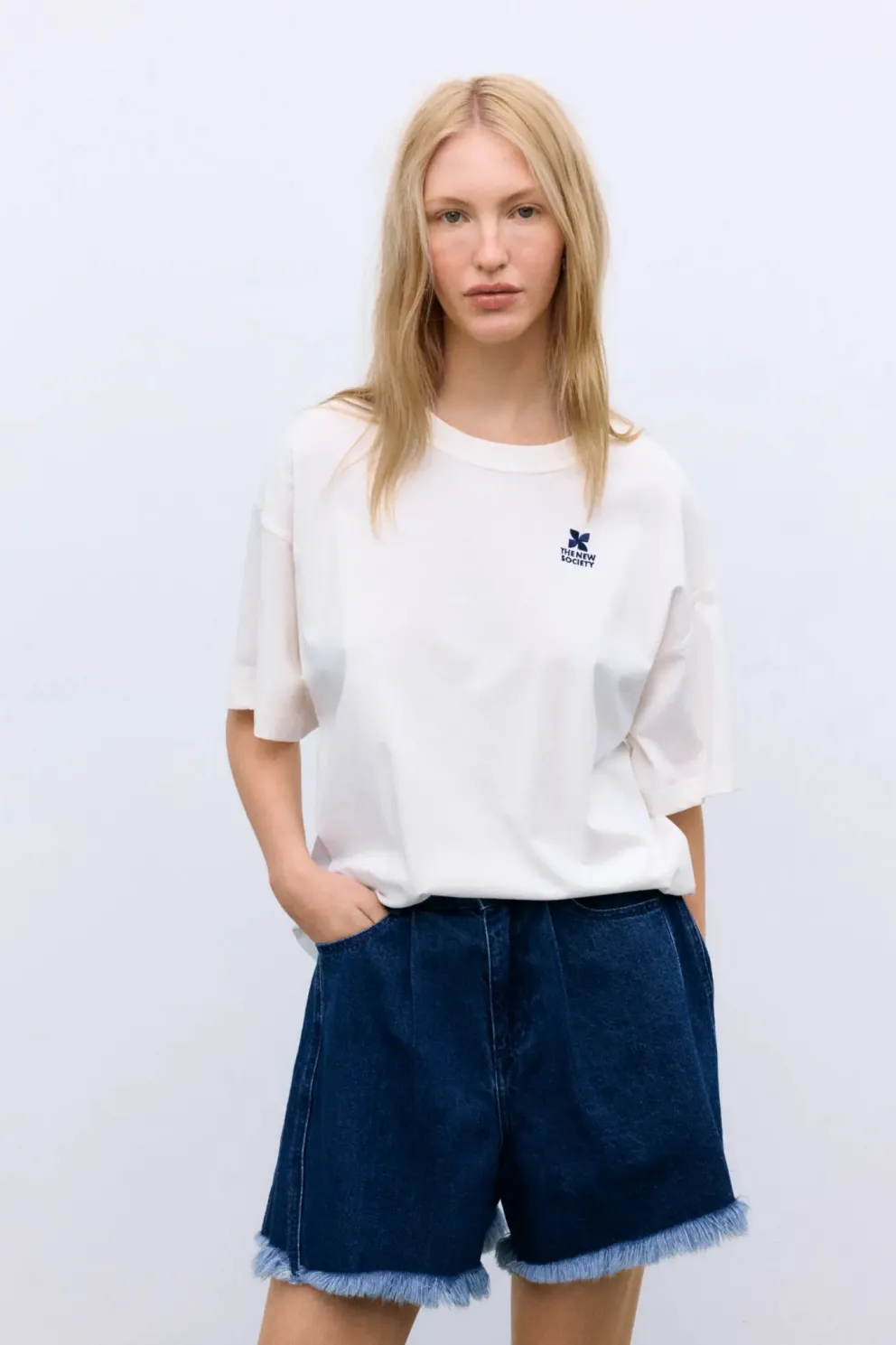 TNS Logo Woman T-Shirt Ecru